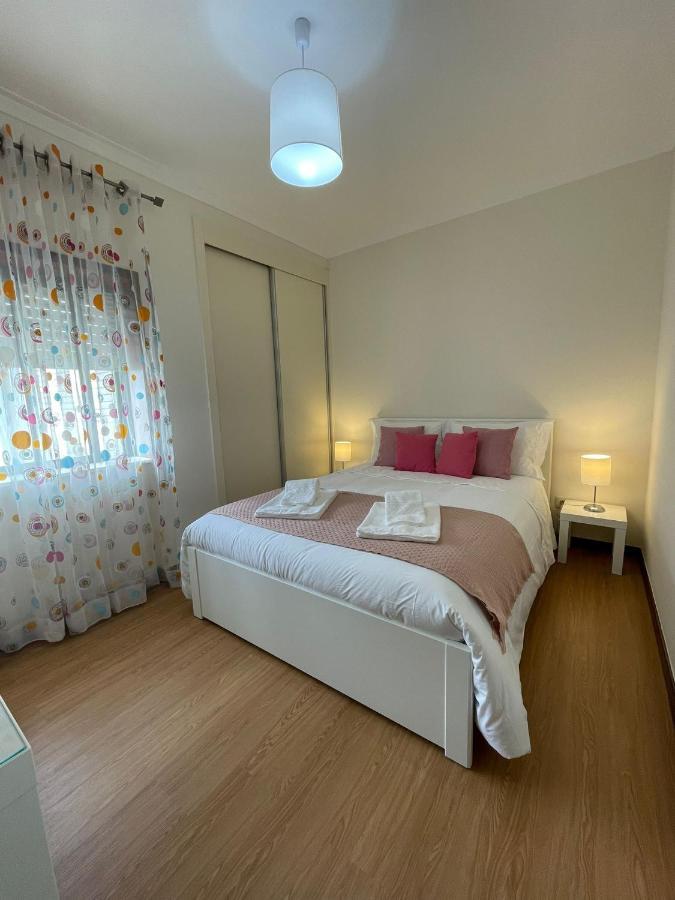 B Apartamentos Castelo เวียนา โด กัสเตโล ภายนอก รูปภาพ